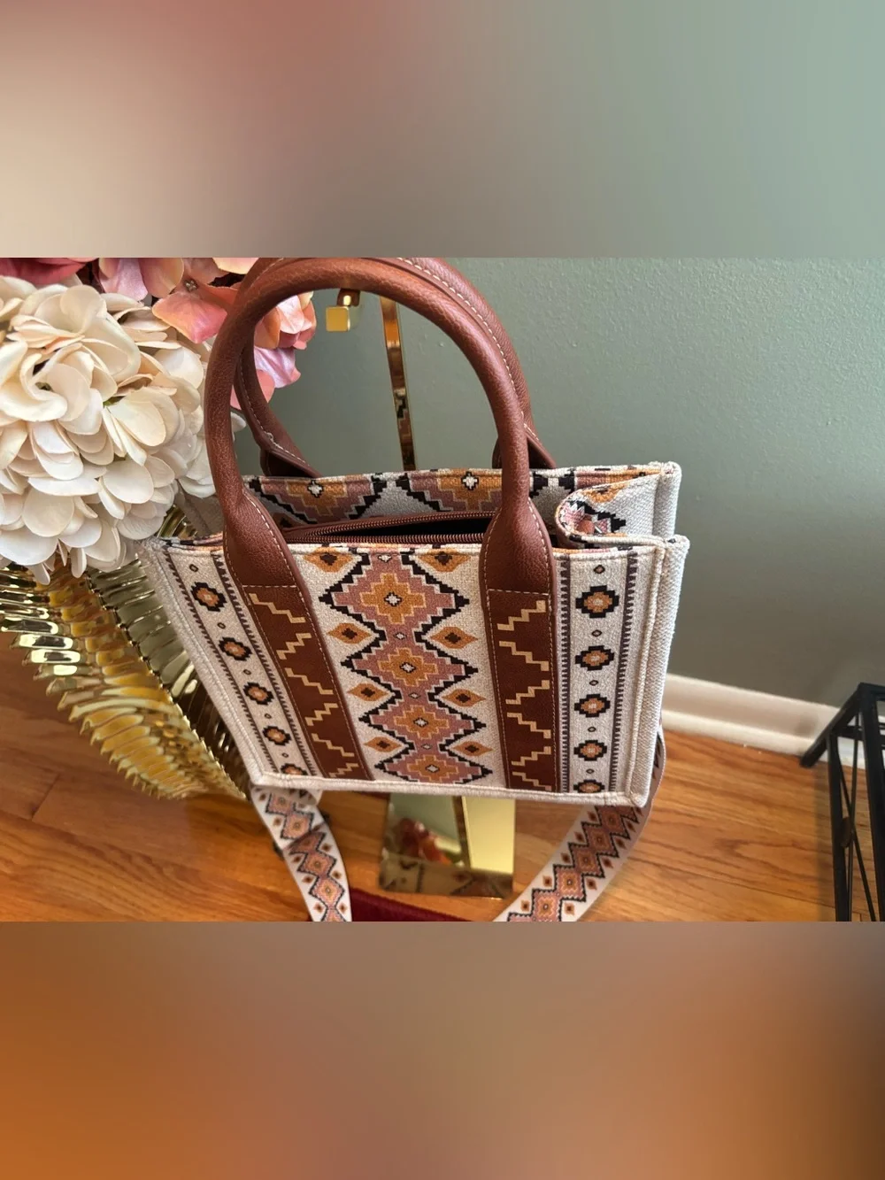 Wrangler Southwestern Print Small Canvas Tote/Crossbody Bag.